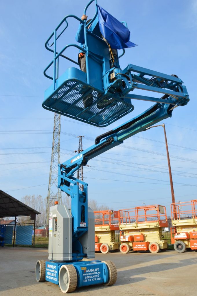 Genie Z-30/20 NRJ Articulated Battery-Powered Boom Lift