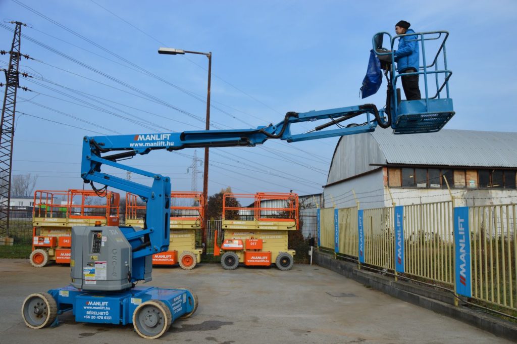 Genie Z-34/22 N Type Articulated Battery-Powered Boom Lift