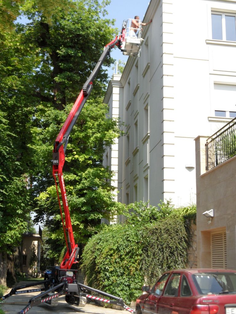 PlatformBasket Spider 15.75 PRO (HIBRID) típusú spider gumilánctalpas emelő